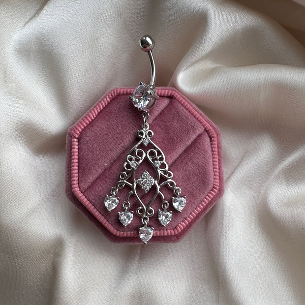 Chandelier Bauchnabelpiercing