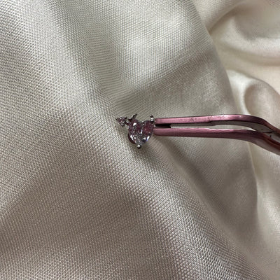 Devils heart Nasenpiercing