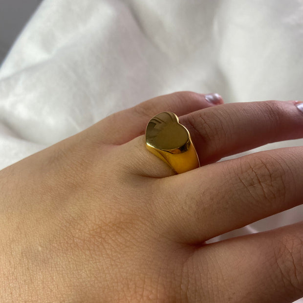 Solid Heart Ring